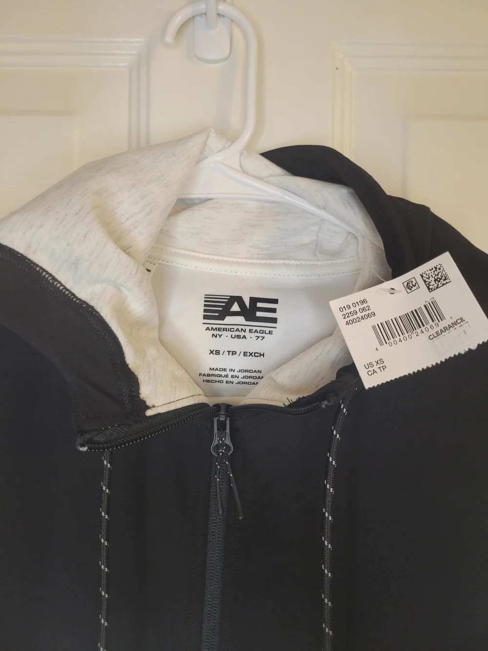 American Eagle Outfitters Men's Two-Tone Hooded Zip Sweater - Black & Light Gray - Picture 5 of 10